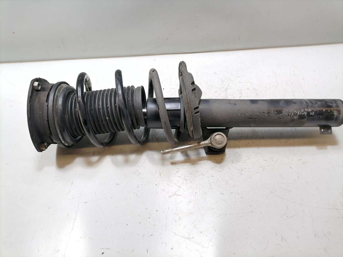 VW Passat B9 original Federbein Sto&szlig;d&auml;mpfer vorn 1,5 E-Hybrid 150KW Bj.2024